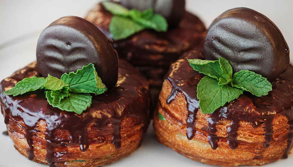 Image of Thick Mint Cookie Cronut